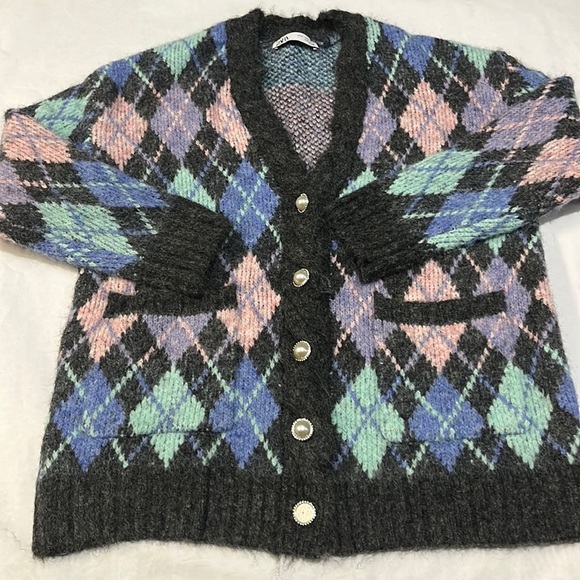 Zara Sweaters - ZARA Women's Cardigan Sweater Gray/Pink Wool Blend Blend Buttons Oversized Small